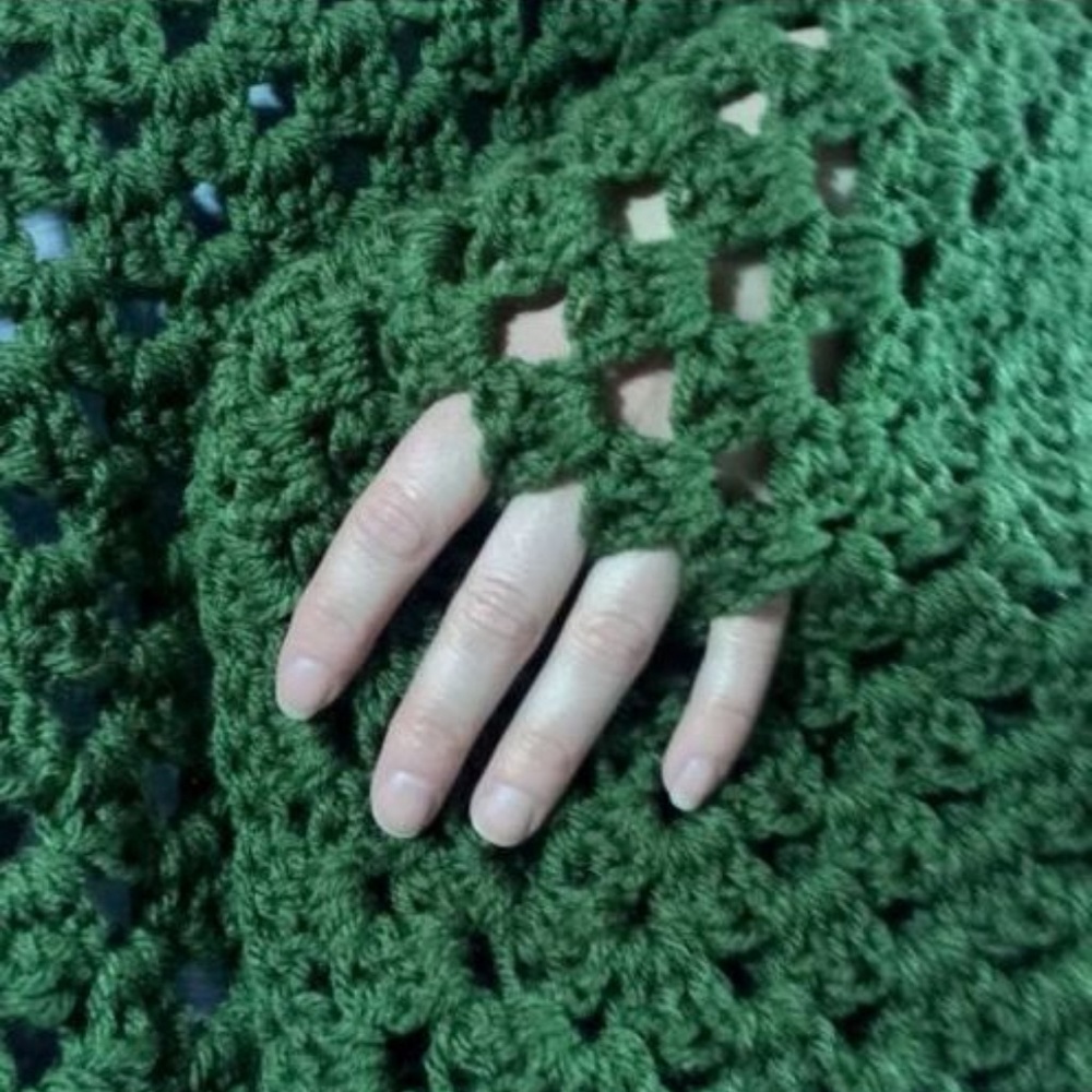 Handmade Crochet Poncho Shall Macrame Green - Picture 6 of 6